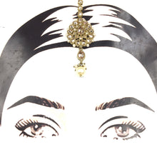 Mehandi Polish Maang Tikka 9132-100 - Dazzles Jewellery
