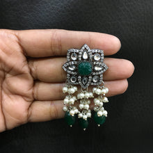 Kundan Pearl Choker Set in Victorian Finish 19448-6630 - Dazzles Jewellery