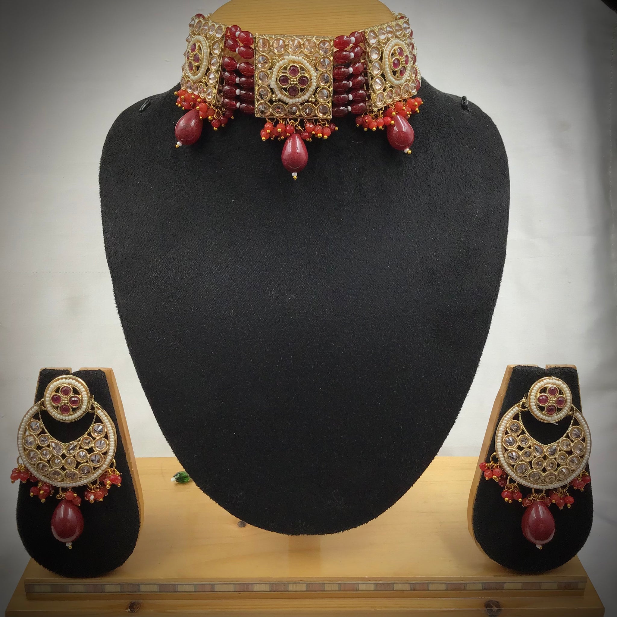 Ruby Gold Look Necklace Set 18183-5365 - Dazzles Jewellery