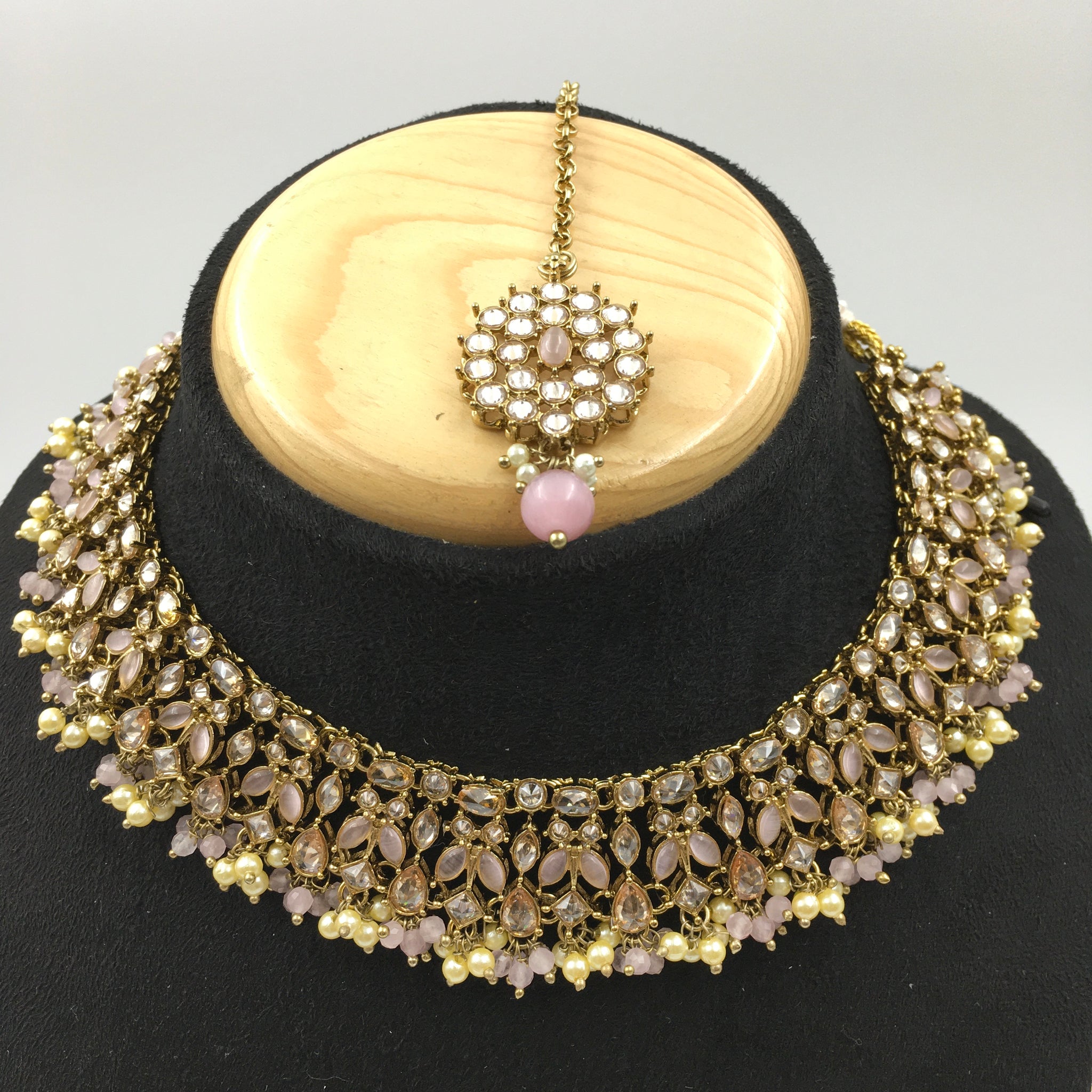 Round Neck Antique Necklace Set 7196-33 - Dazzles Jewellery