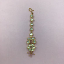 Kundan Maang Tikka 5675-100 - Dazzles Jewellery