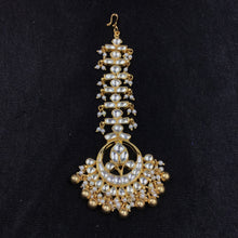 Gold Maang Tikka
