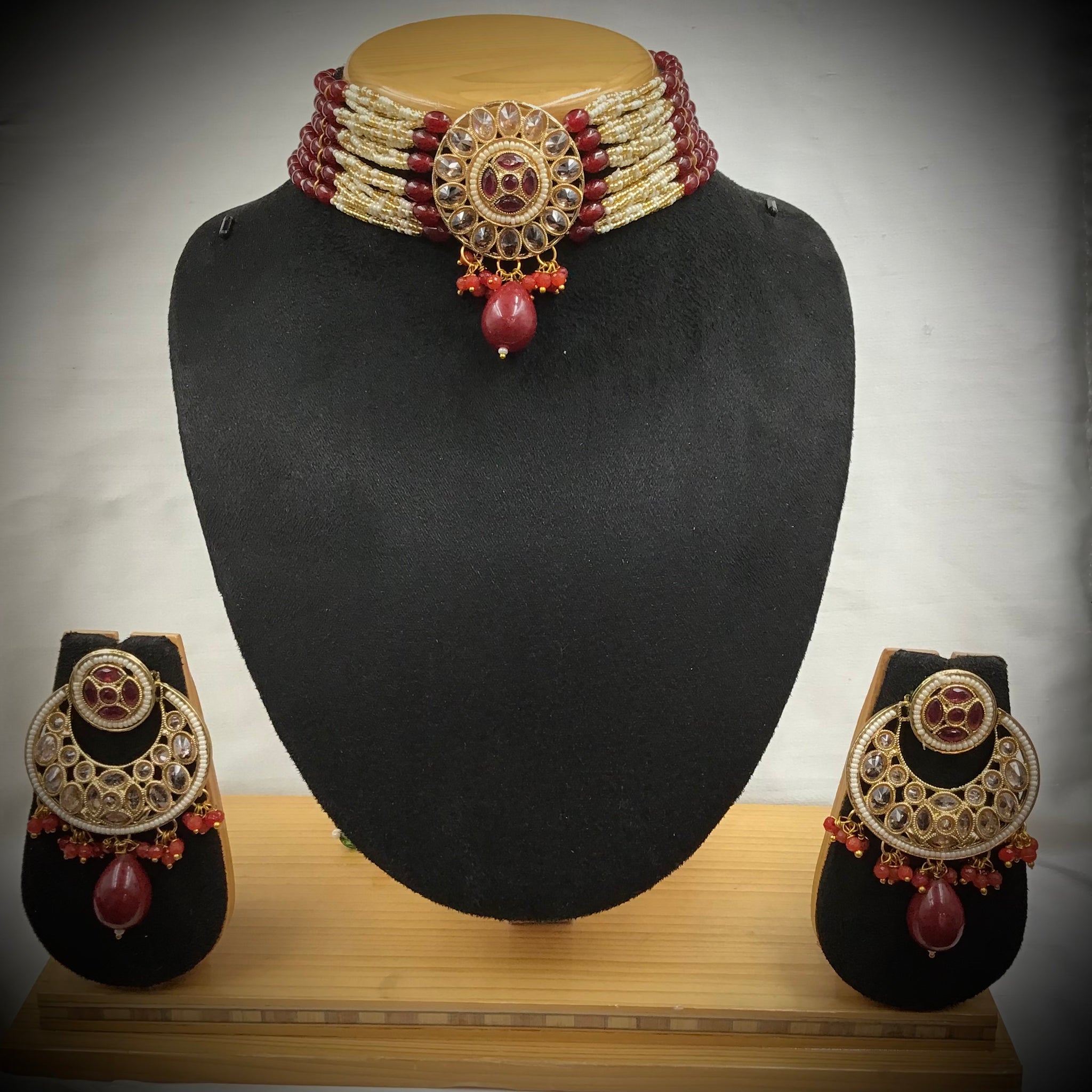 Ruby Gold Look Necklace Set 18186-5368 - Dazzles Jewellery