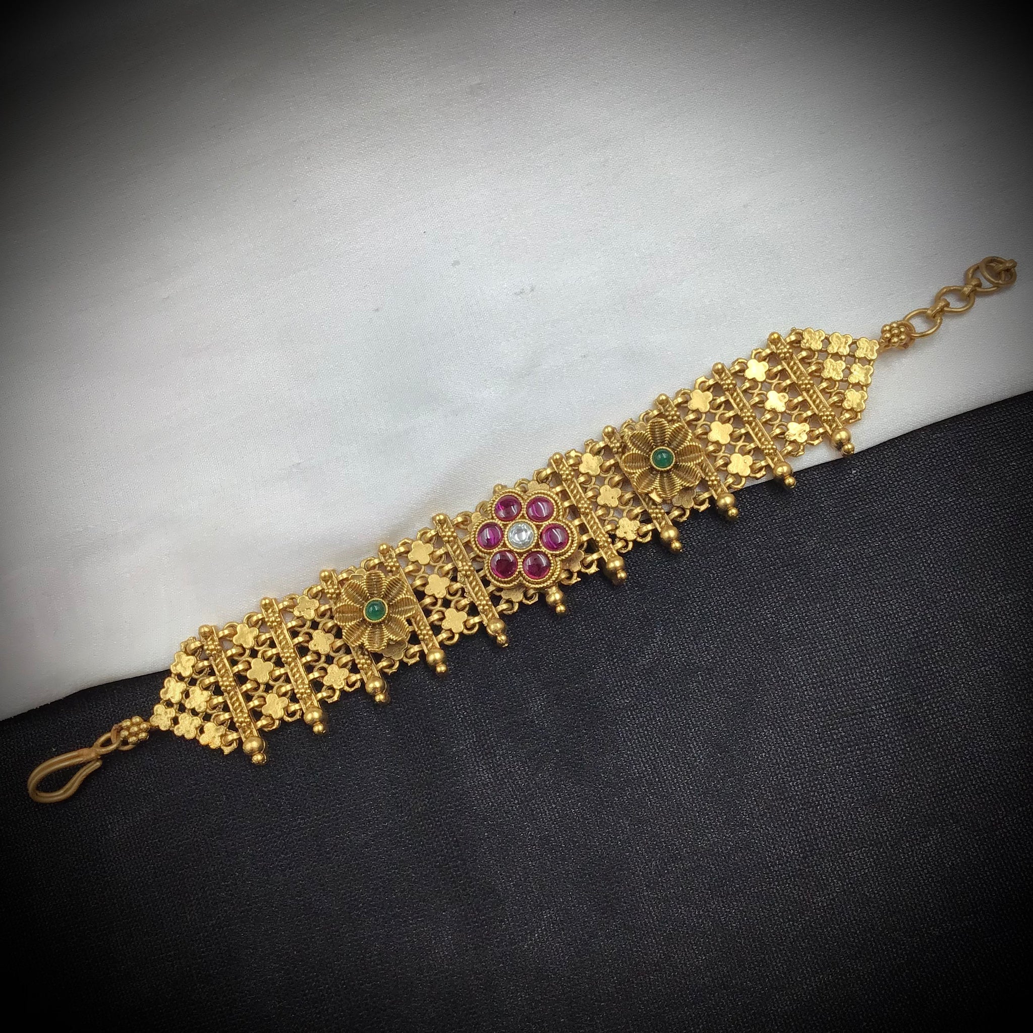 Antique Gold Finish Bracelet 4963-21 - Dazzles Jewellery
