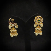 Kundan Mang tikka & Earring Set 8758-100 - Dazzles Jewellery