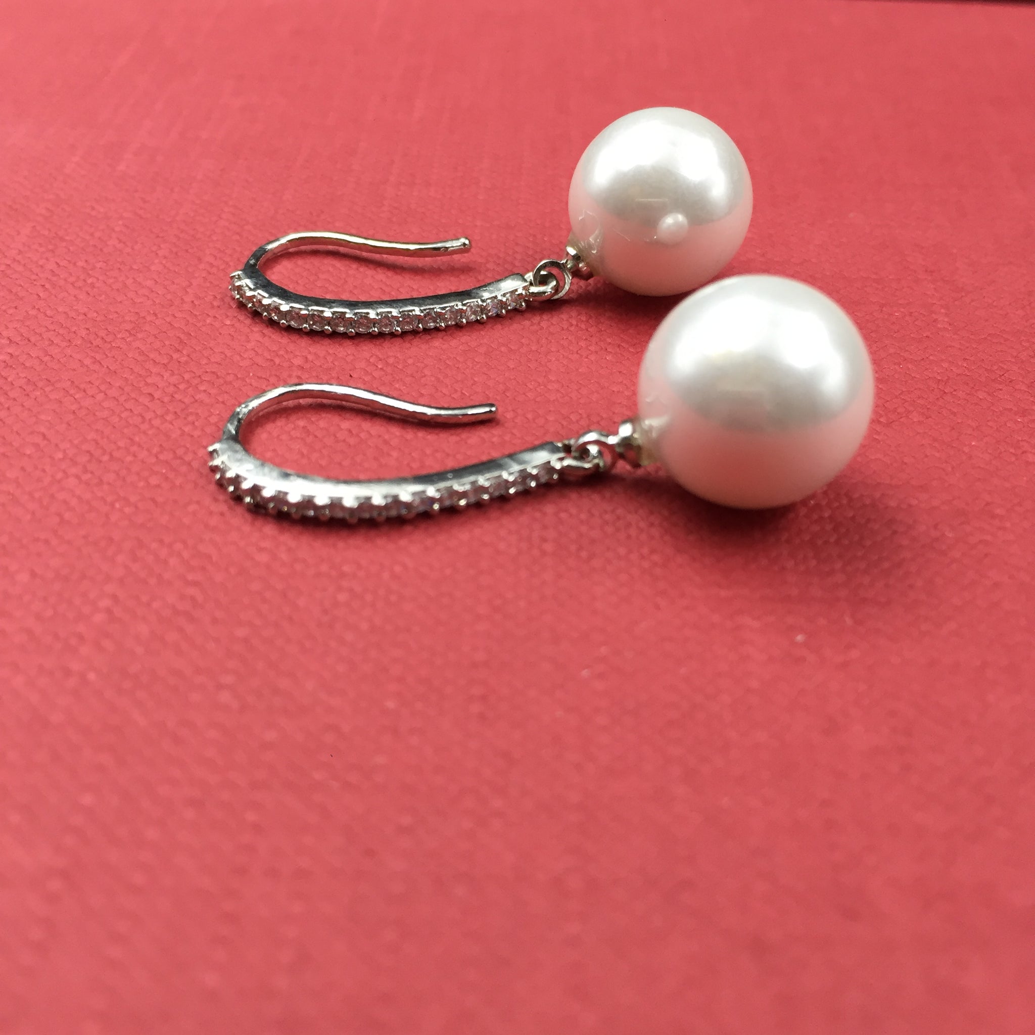 Light Earring Zircon/AD Earring 7439-34 - Dazzles Jewellery