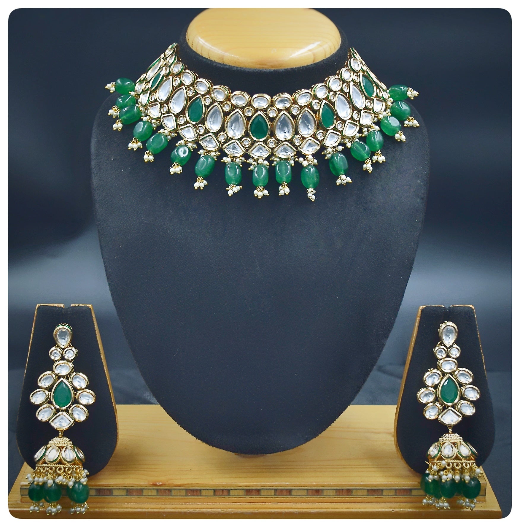 Big Kundan Green Choker Set with Jhumki - Dazzles Jewellery