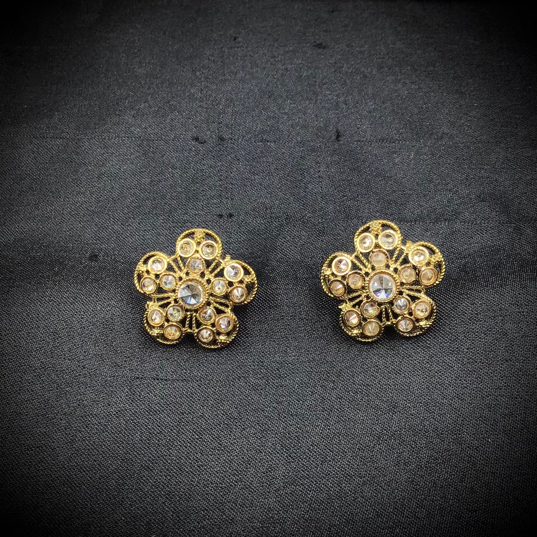 Tops/studs Gold Look Earring 9378-100 - Dazzles Jewellery