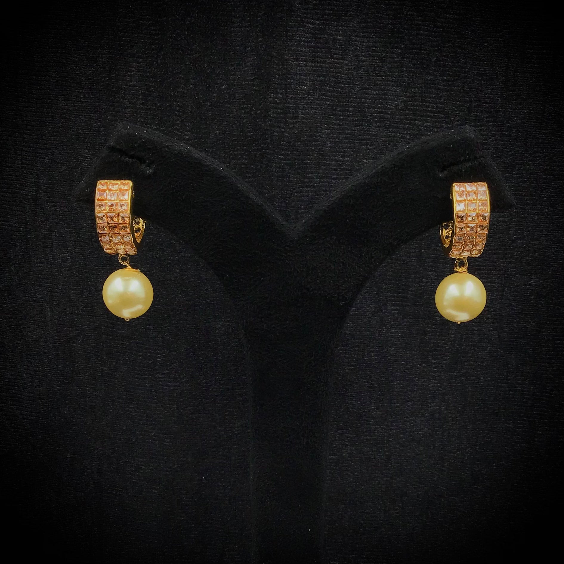 Earring Gold Look Earring 9376-100 - Dazzles Jewellery