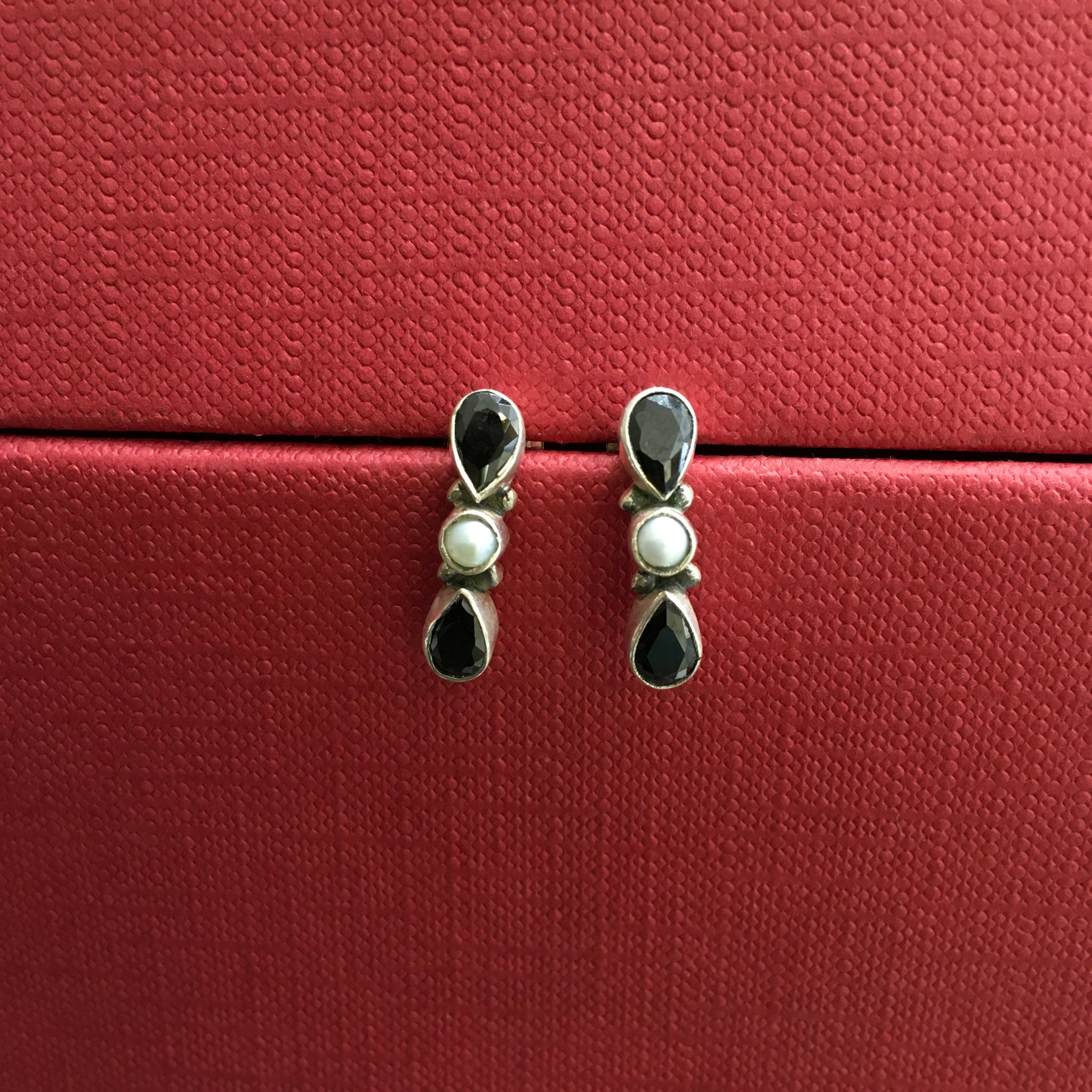 Pure Silver Light Earring 5369-100 - Dazzles Jewellery