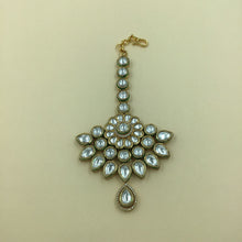 White Maang Tikka - Dazzles Jewellery
