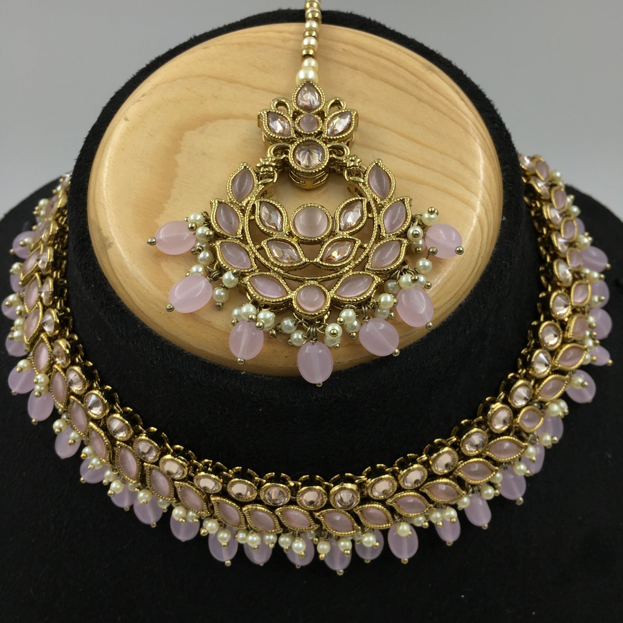 Round Neck Antique Necklace Set 7190-33 - Dazzles Jewellery