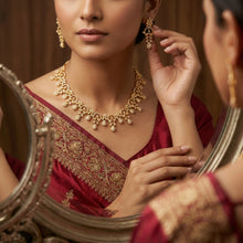 Round Neck Jadau Necklace Set 5990-65