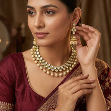 White Kundan Necklace Set 19537-6720