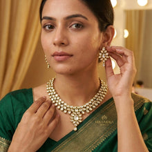 Round Neck Kundan Necklace Set 10171-28