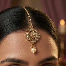 Gold Maang Tikka17863-5045