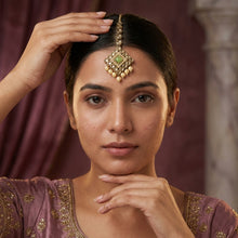 Mehandi Polish Maang Tikka 11776-100