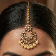 Mehandi Polish Maang Tikka 1576-28