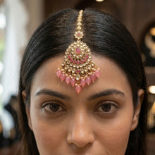 Pink Maang Tikka