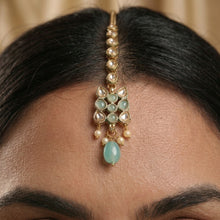 Mehandi Polish Maang Tikka 5639-100