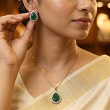 Stylish Zircon/AD Pendant Set 20470-31