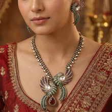Round Neck Kundan Necklace Set 21229-28