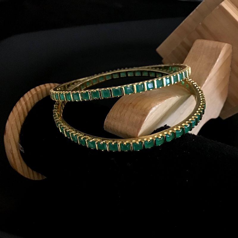 Green Bangles/Kada 11128-7077 - Dazzles Jewellery