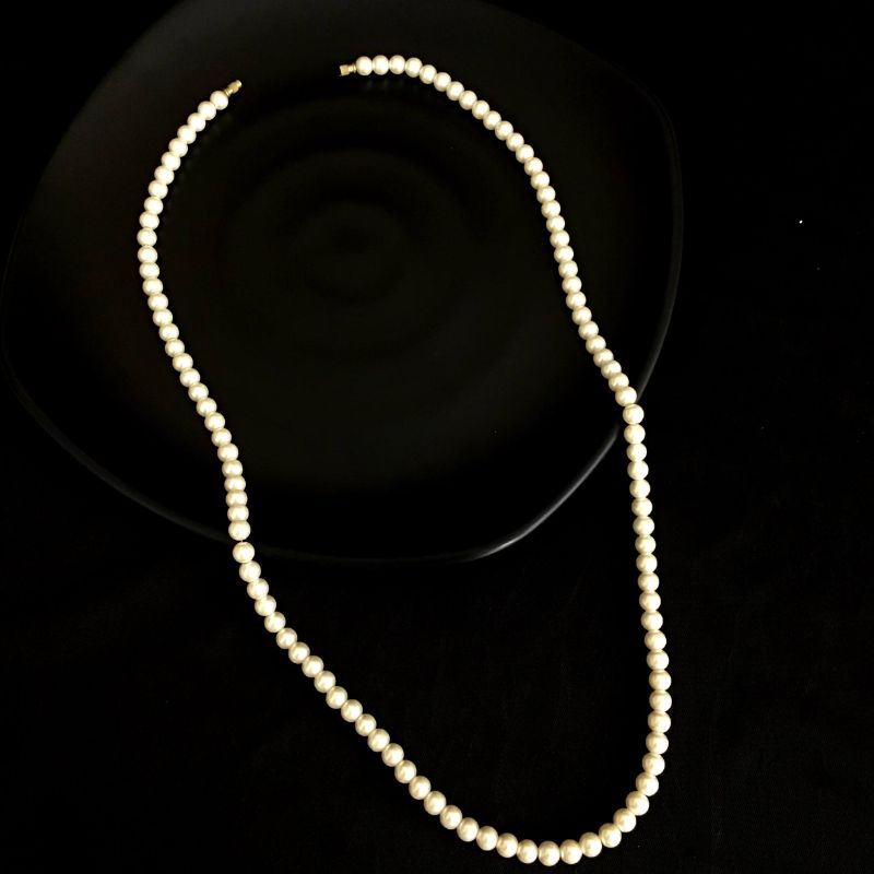 White Pearl Mala Necklace Set - Dazzles Jewellery