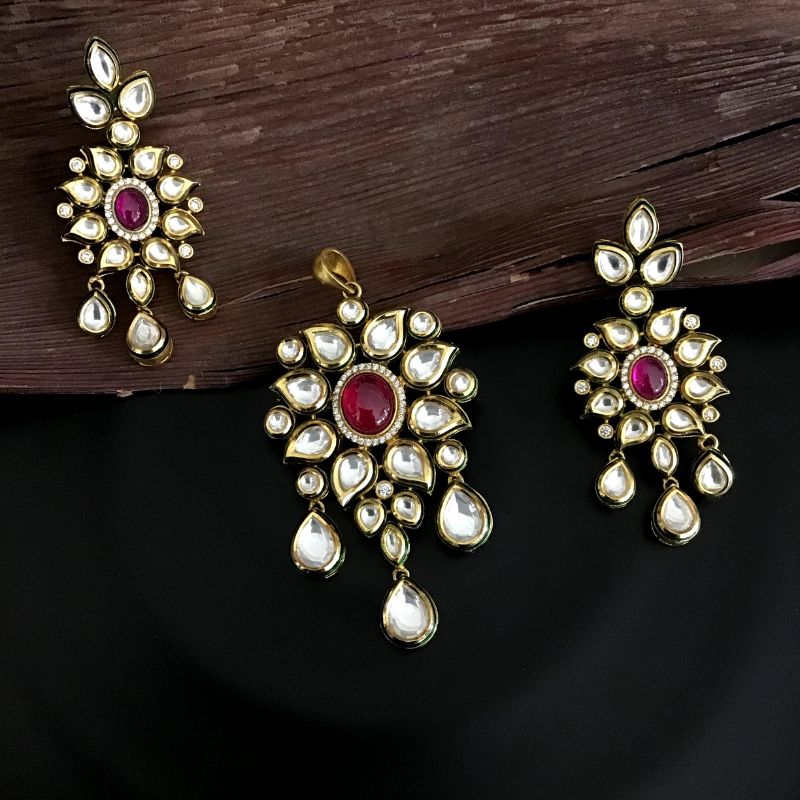 Ruby Kundan Pendant Set 1294-5359 - Dazzles Jewellery