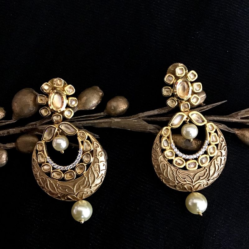 Kundan Gold  Earring - Dazzles Jewellery