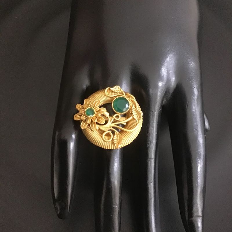 Green Cocktail Ring in Antique Gold Finish 1841-5906 - Dazzles Jewellery