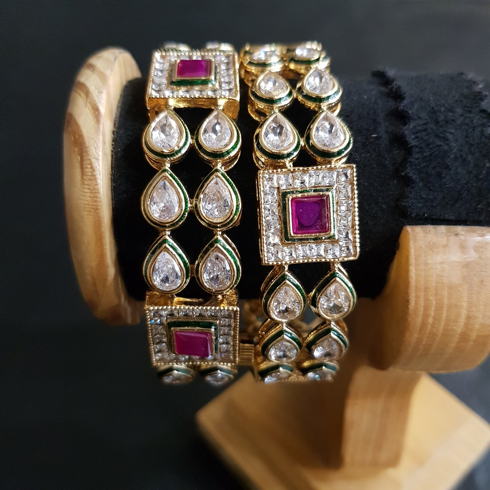 Ruby Polki Kada 1072-21 - Dazzles Jewellery