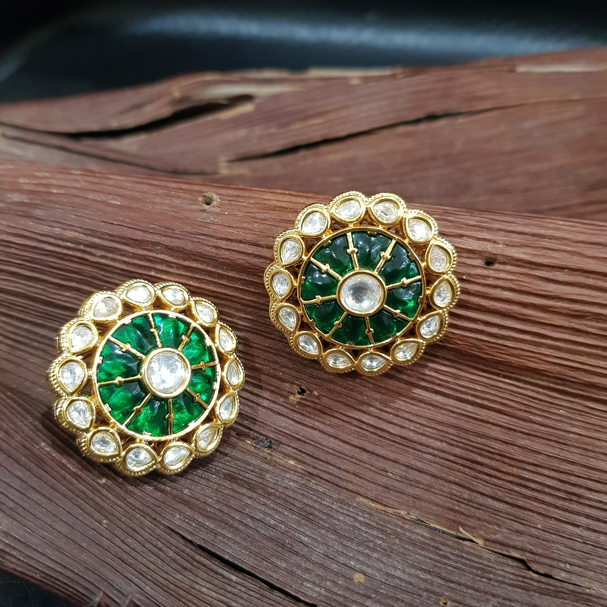Trendy Green Kundan Tops/Studs12180-8480 - Dazzles Jewellery