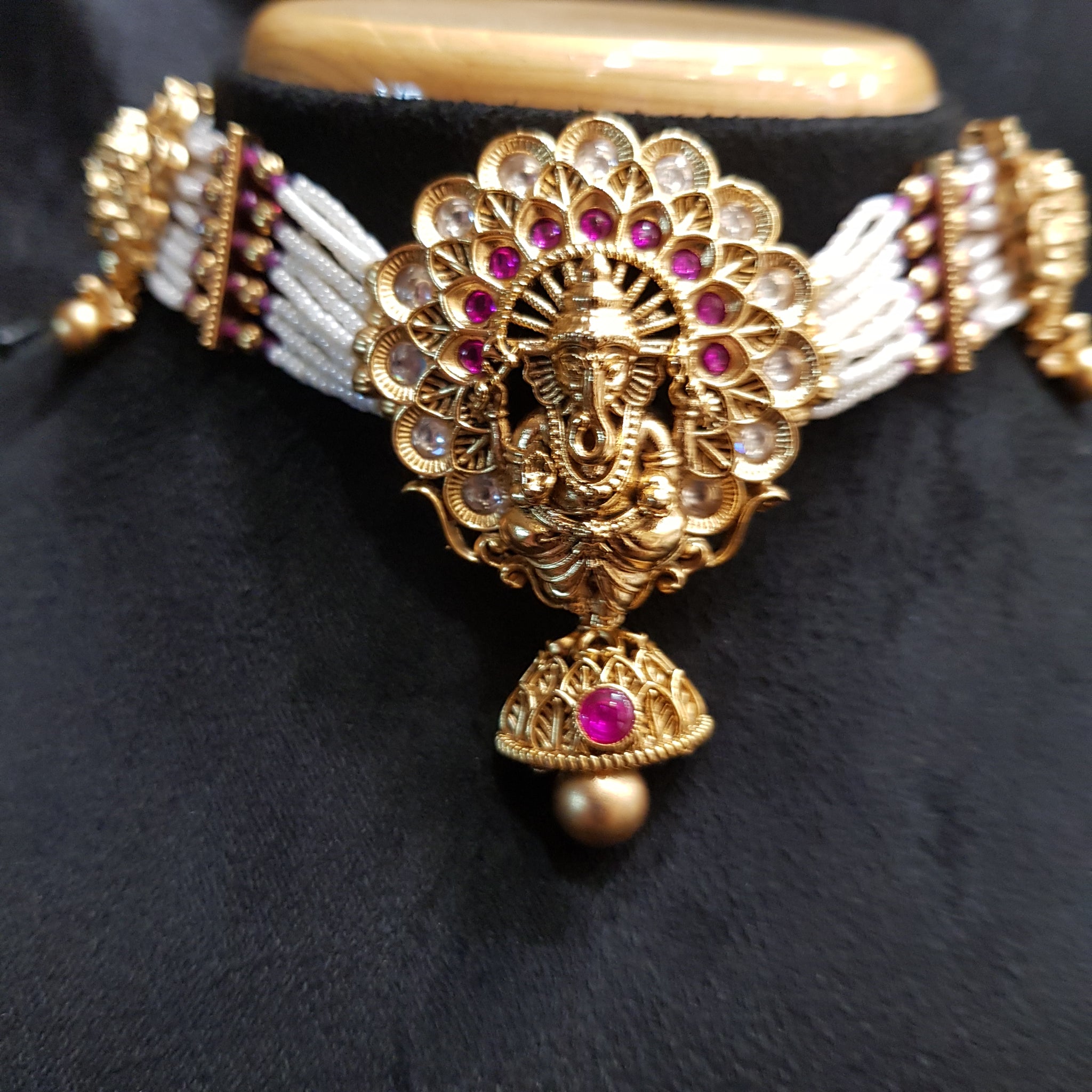 Choker Temple Necklace Set 3570-28 - Dazzles Jewellery