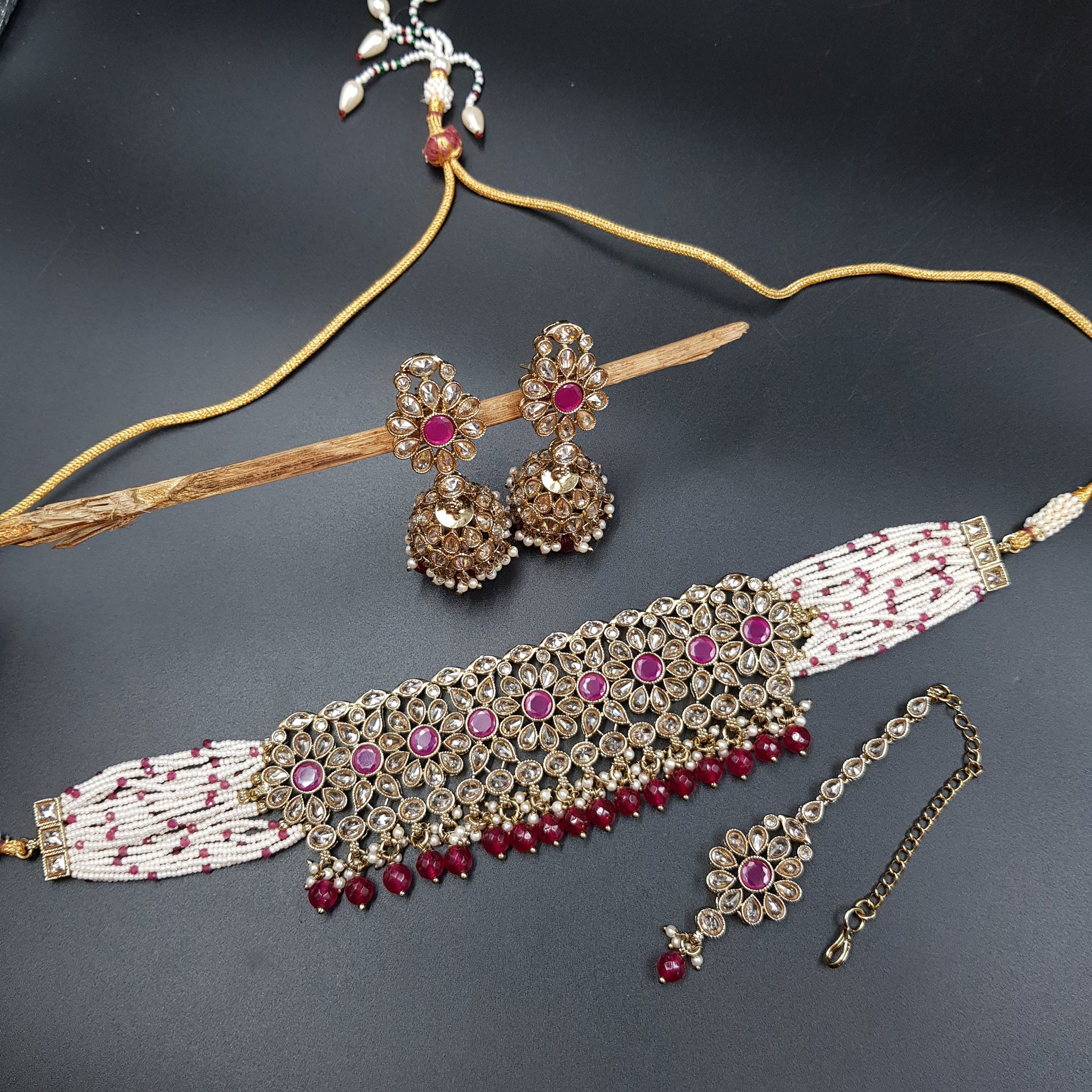 Choker Antique Necklace Set 3676-28 - Dazzles Jewellery