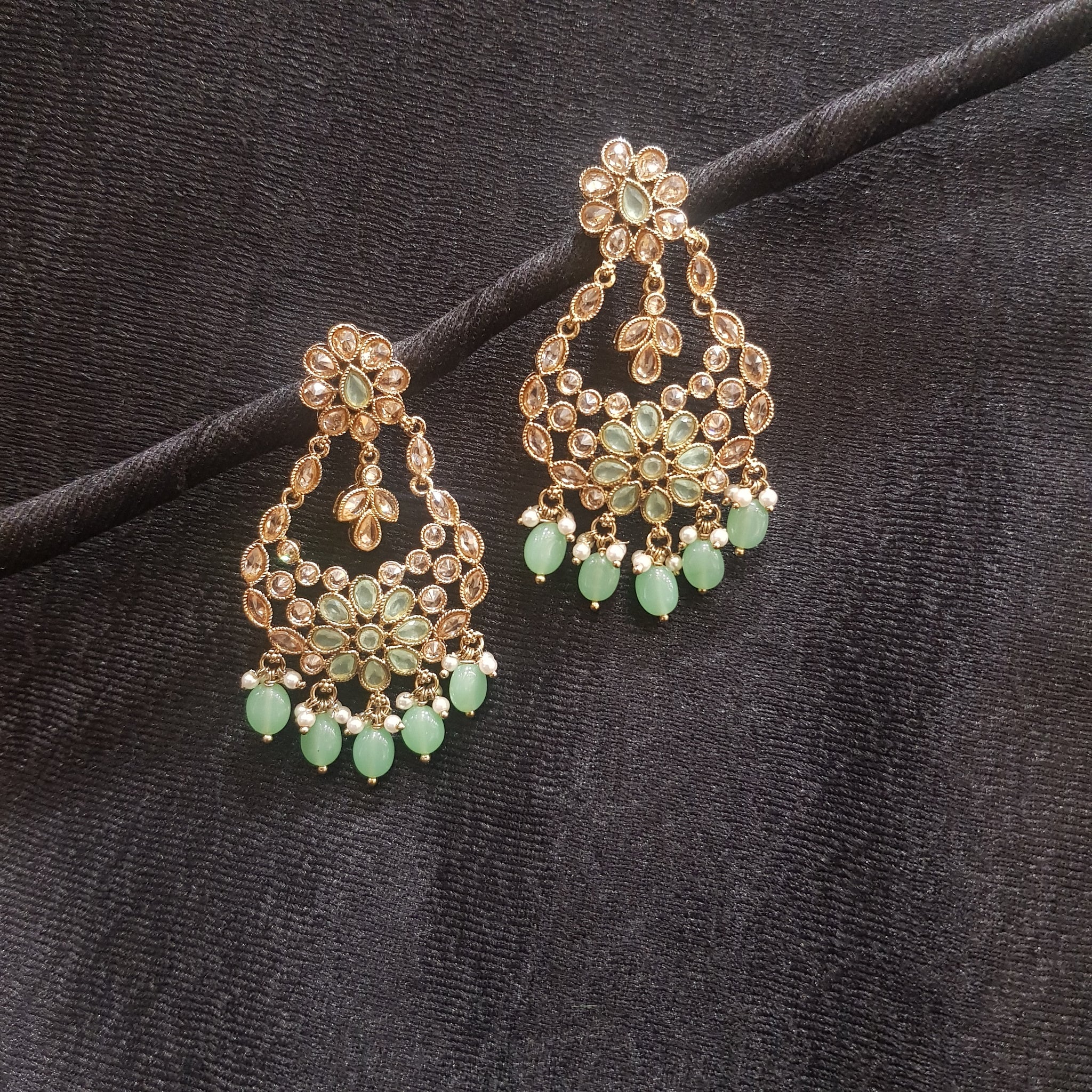 Chandbali Antique Earring 3941-28 - Dazzles Jewellery