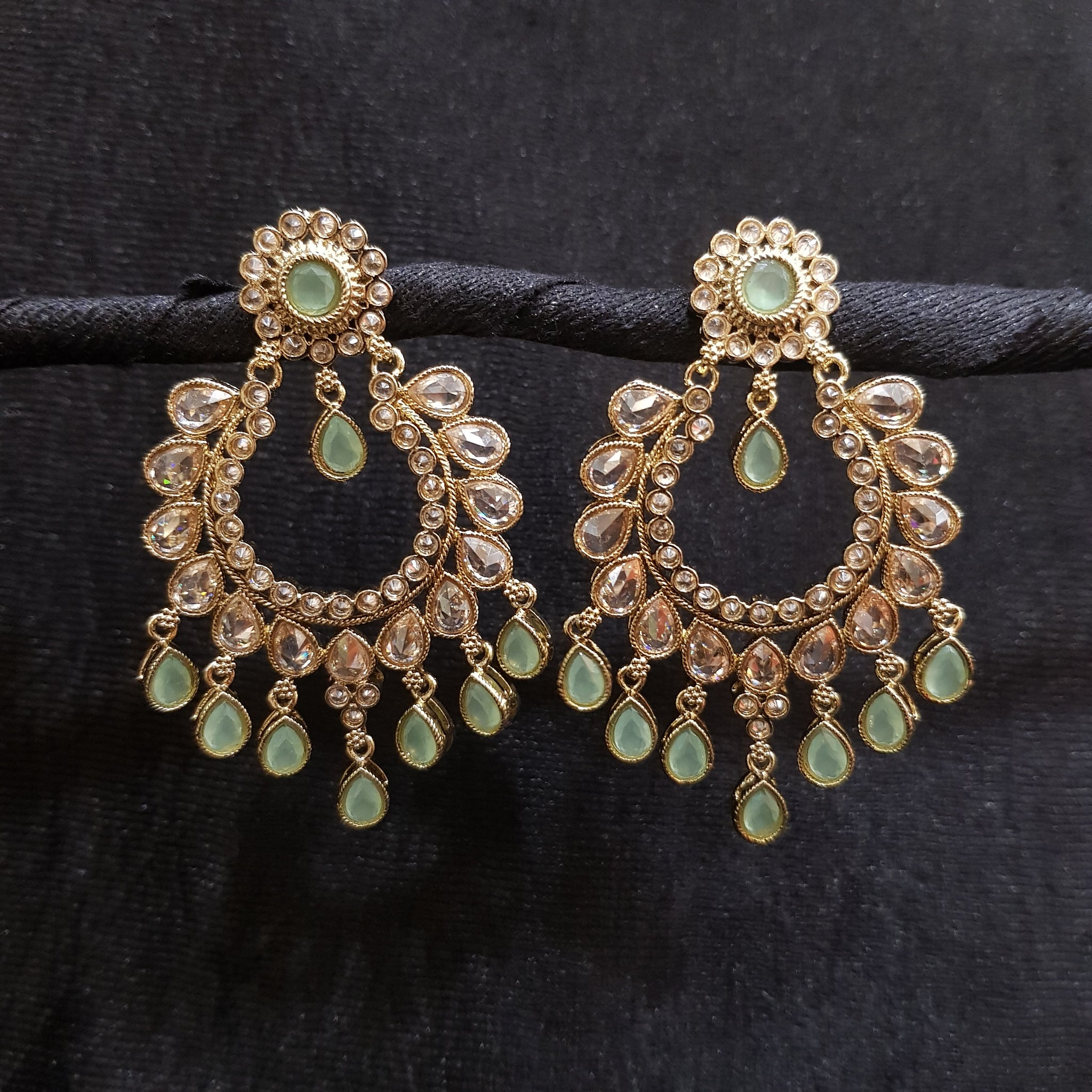 Chandbali Antique Earring 3936-28 - Dazzles Jewellery
