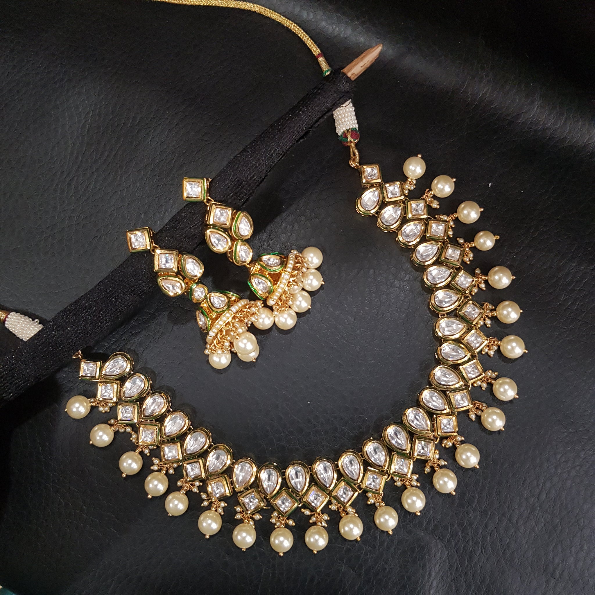 White Kundan Necklace Set - Dazzles Jewellery