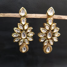 White Kundan Earring - Dazzles Jewellery