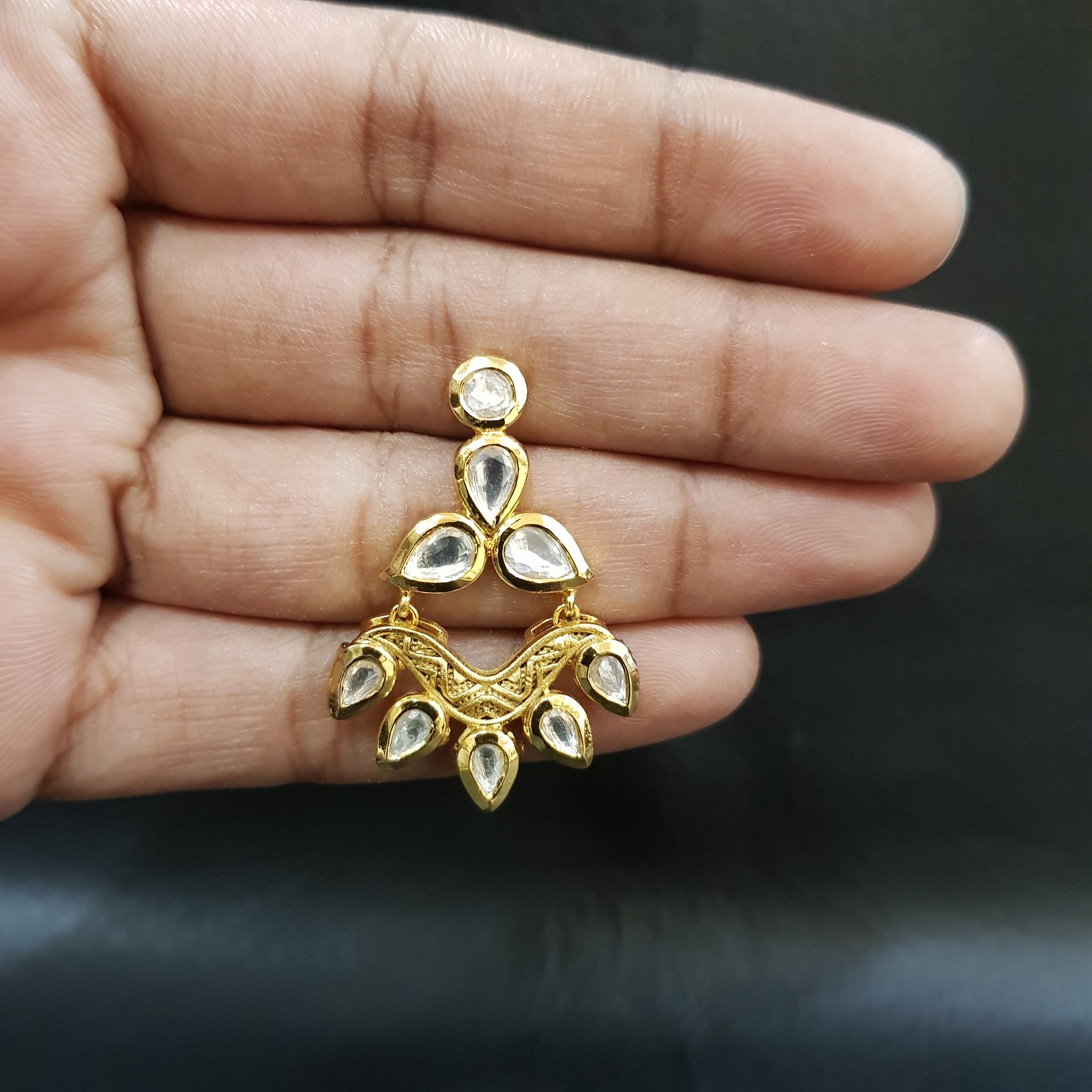 White Kundan Earring 7546-1066 - Dazzles Jewellery