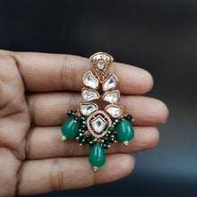 Round Neck Kundan Necklace Set 5286-68 - Dazzles Jewellery