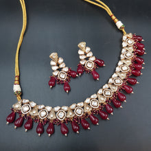 Round Neck Kundan Necklace Set 5286-68 - Dazzles Jewellery