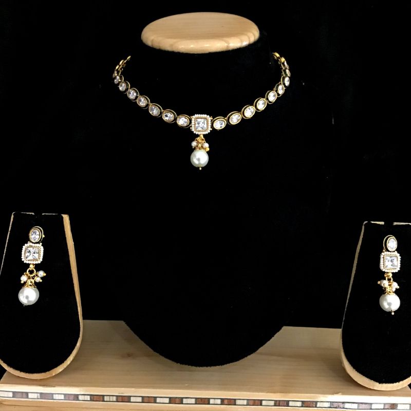 White Polki Necklace Set 3744-36012 - Dazzles Jewellery