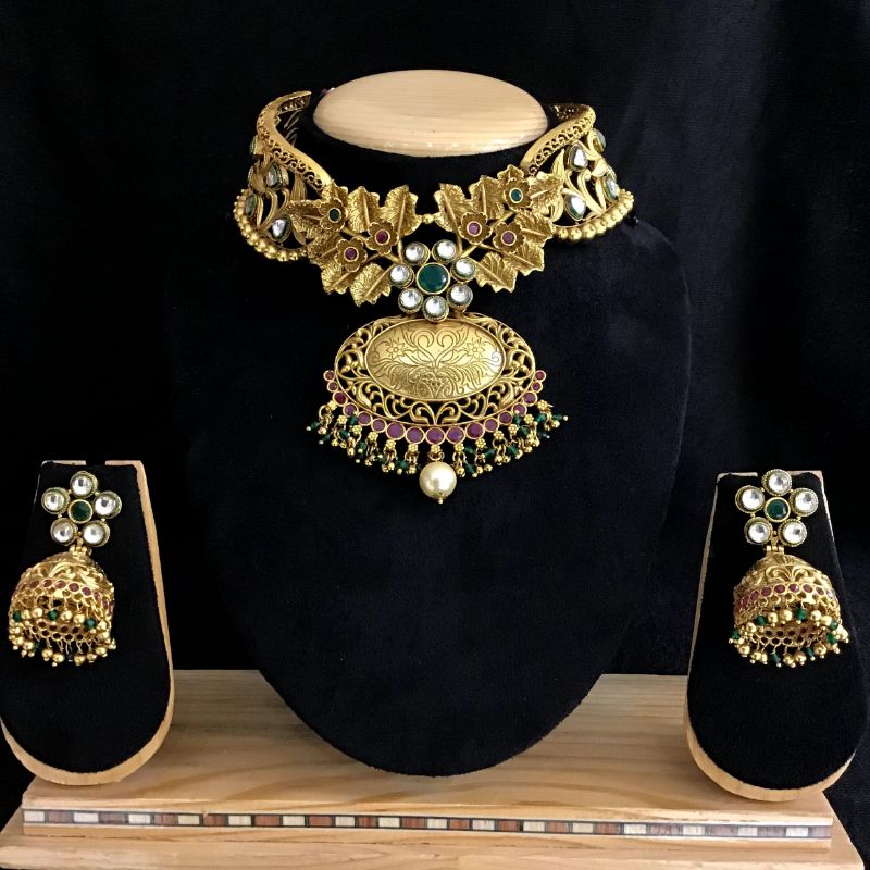 Ruby Green Gold Look Choker Set 4525-8590 - Dazzles Jewellery