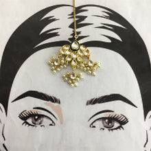 Green Maang Tikka 5436-9501 - Dazzles Jewellery