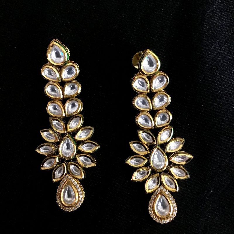 White Kundan Earring 6456-1225 - Dazzles Jewellery