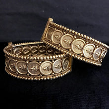 Antique Gold Finish Temple Bangles/Kada 7613-1206 - Dazzles Jewellery