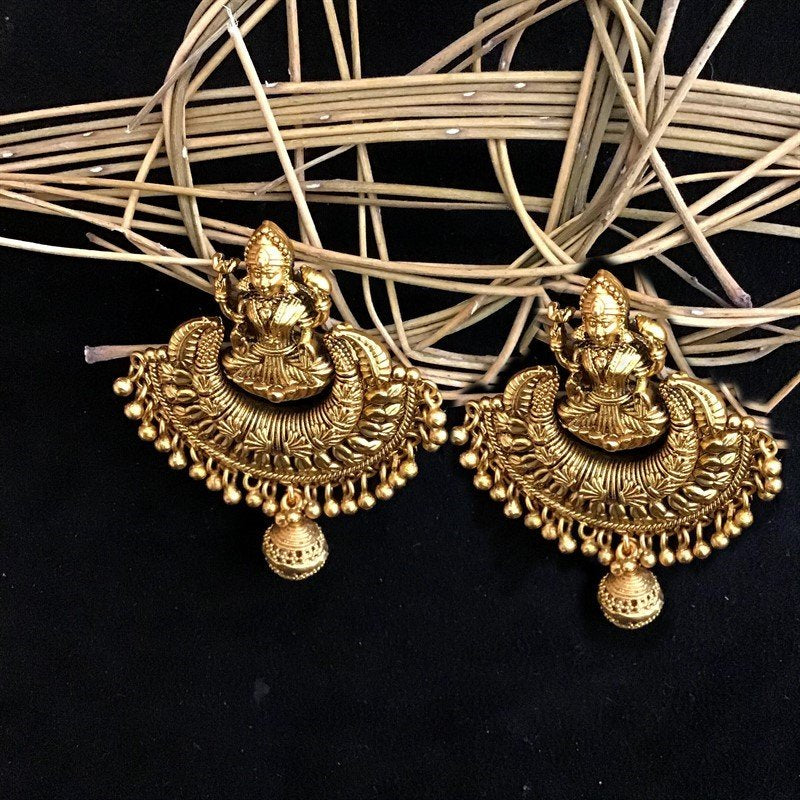 Temple Jewellery Earrings | Temple jewellery earrings, Gold jewellery  design necklaces, Antique gold earrings