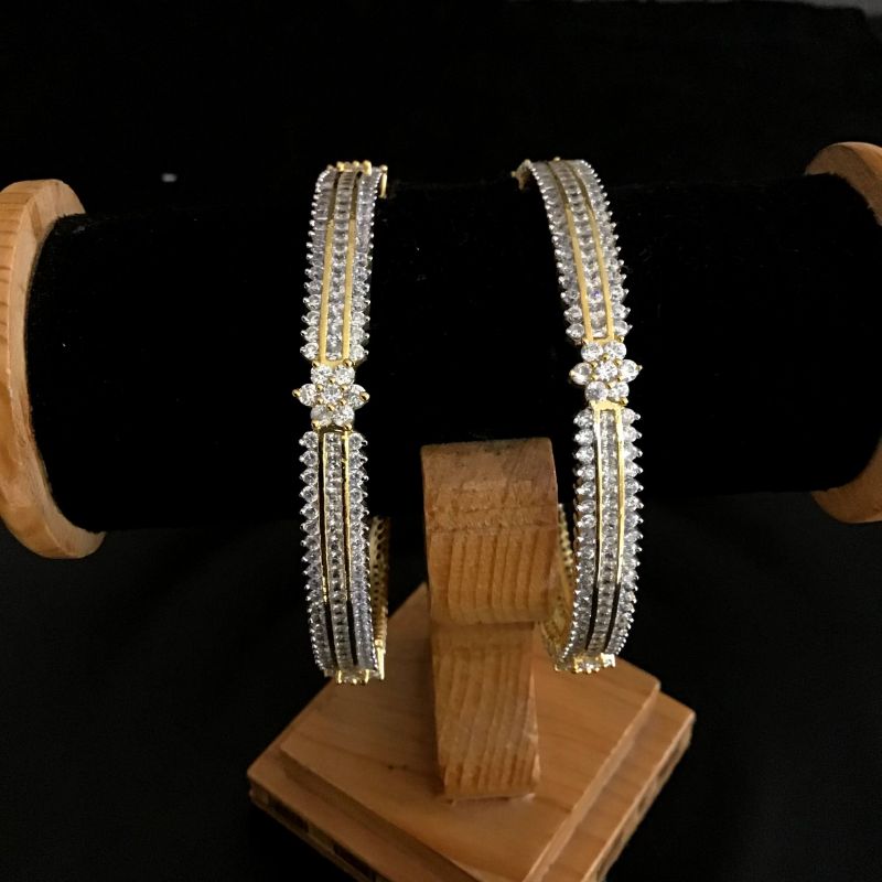 White Bangles/Kada 13725-0796 - Dazzles Jewellery