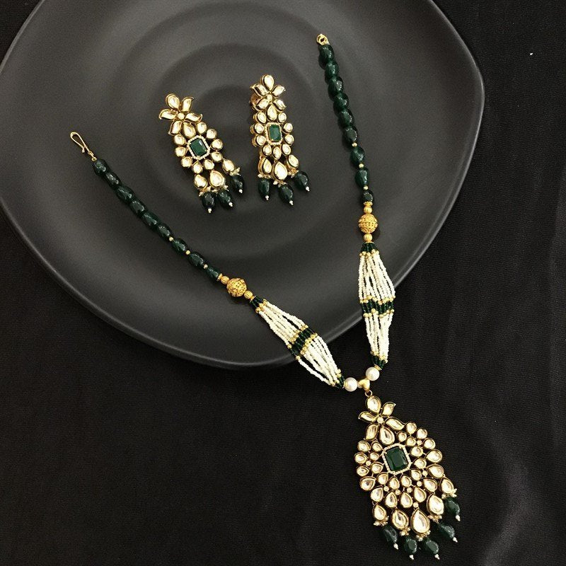 Green Kundan Pendant Set - Dazzles Jewellery
